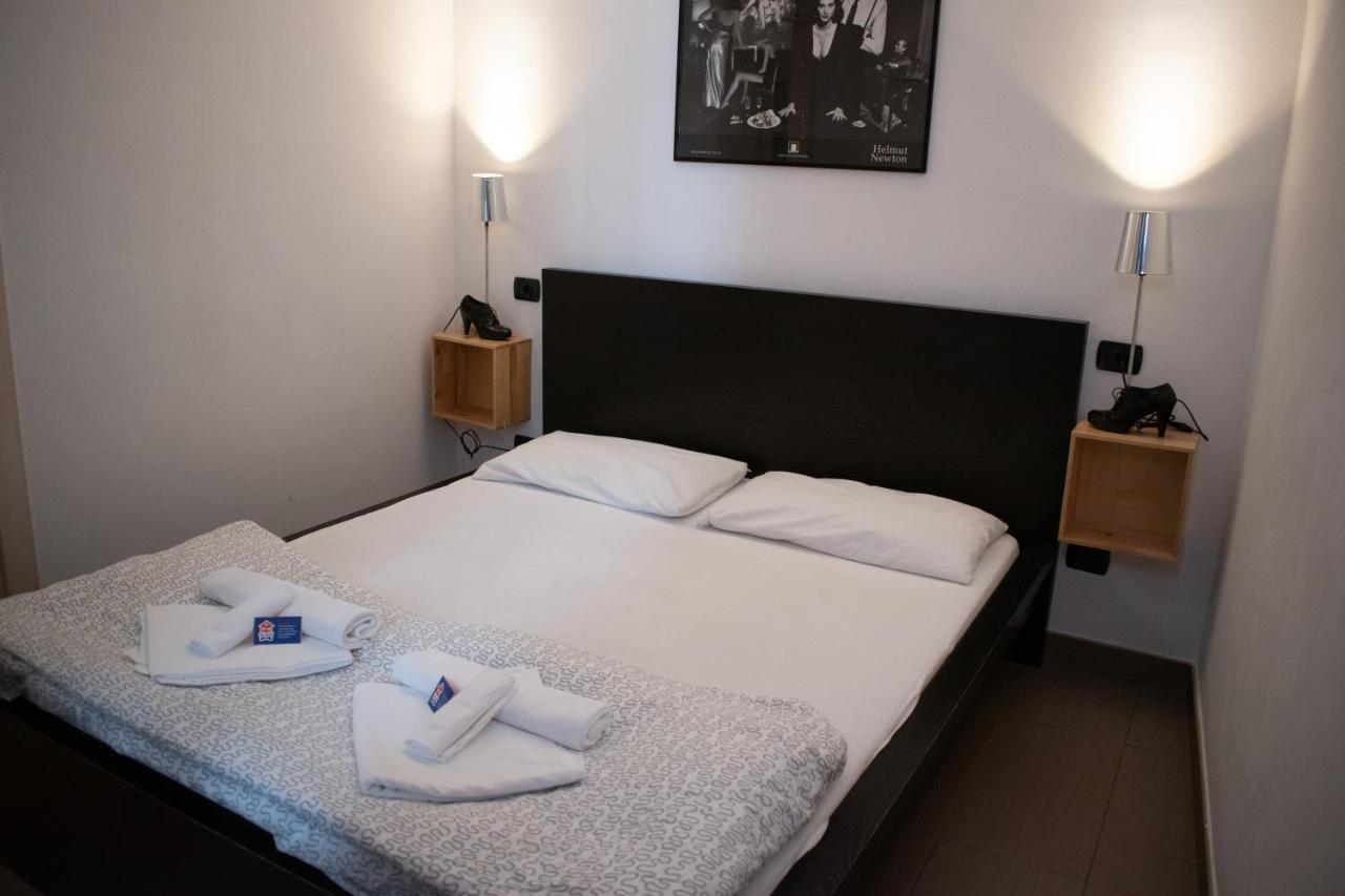 Abbey Hostel 热那亚 外观 照片