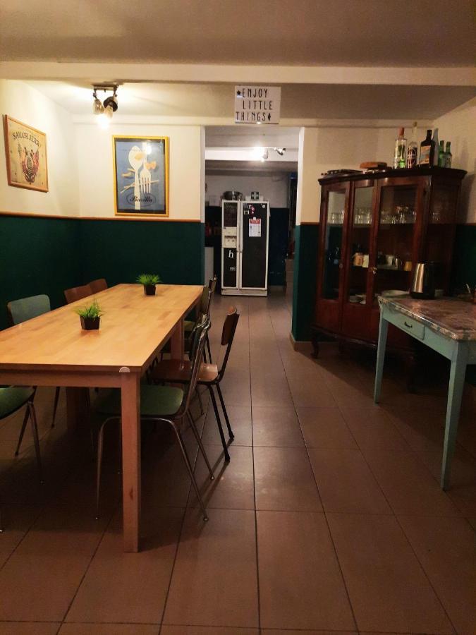 Abbey Hostel 热那亚 外观 照片